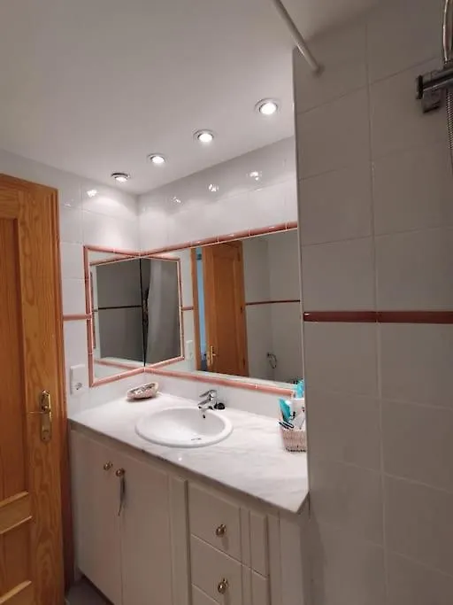 Peral 32 - Baix Amb Parquing Apartment Llafranc